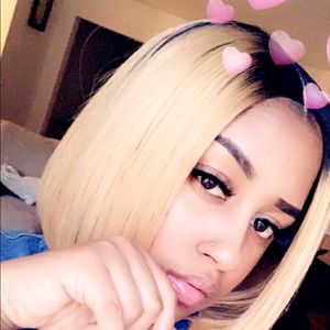 Meet your Posher, Carlinda